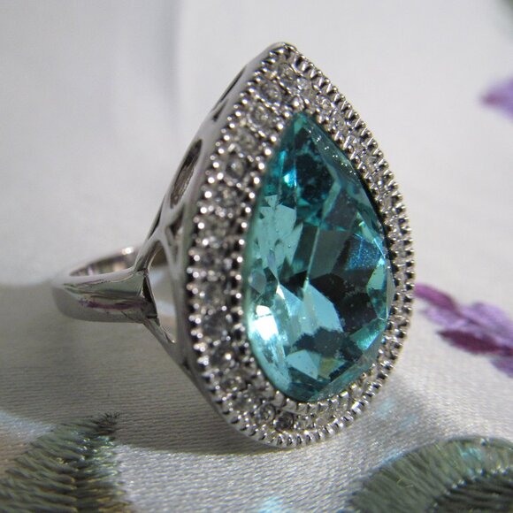 Faux Blue Topaz Faux Paraiba Tourmaline & Faux Diamond Silver Tone Ring Size 10 - Picture 2 of 16